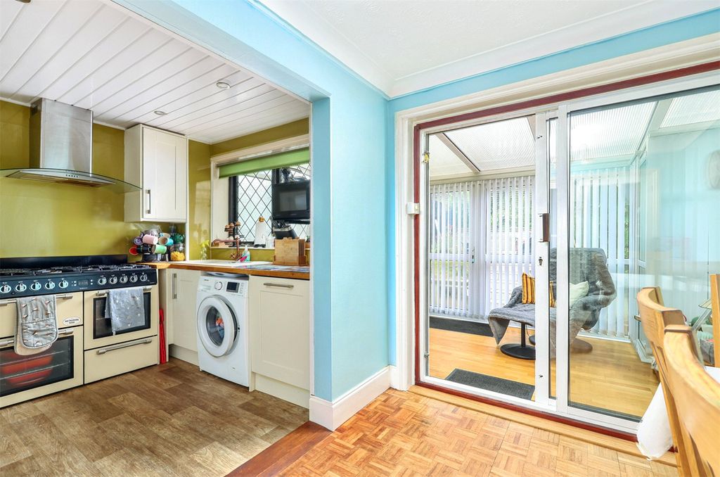 Property photo 2 of 8 Picture No. 05