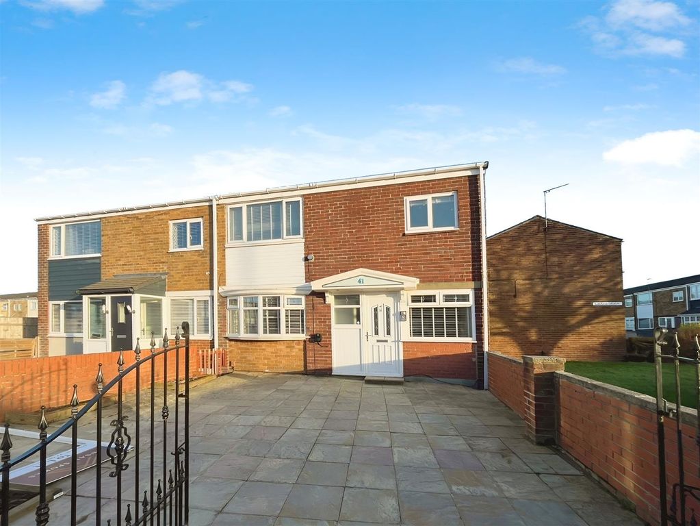 Property photo 1 of 13 c7A363E7-F2d54975-Afbe-44E1-Aafd-Daa0c44B526A.Jpeg