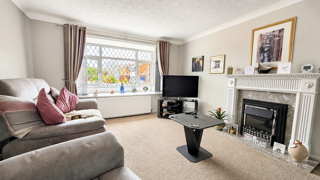 Property photo 2 of 18