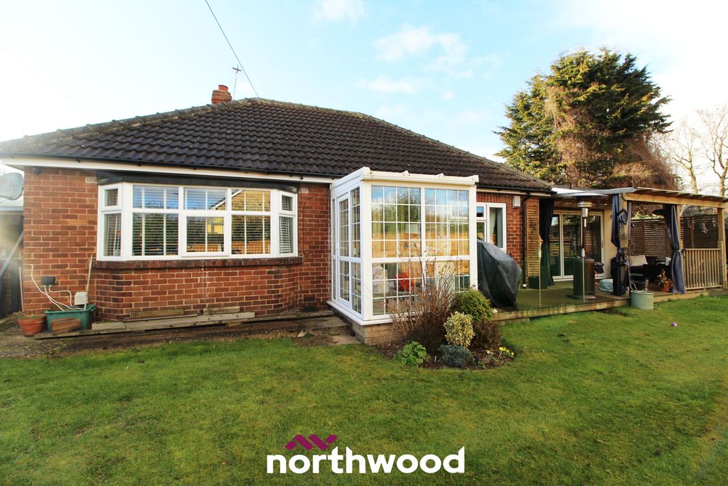 Property photo 1 of 32