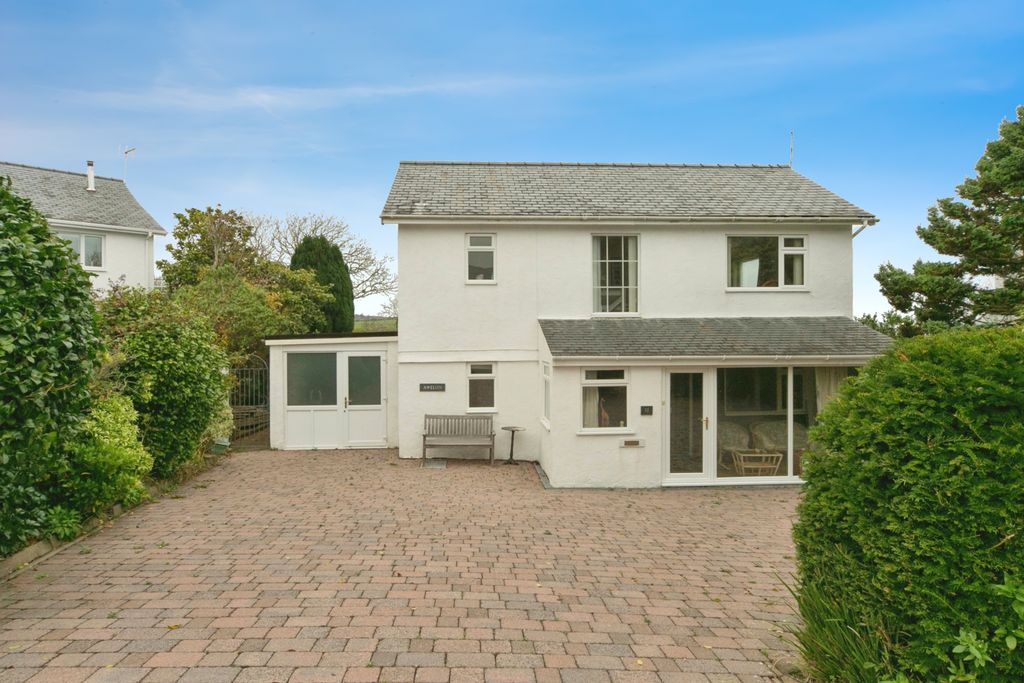 Property photo 1 of 18 Photography