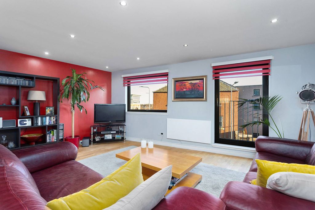 Property photo 3 of 26