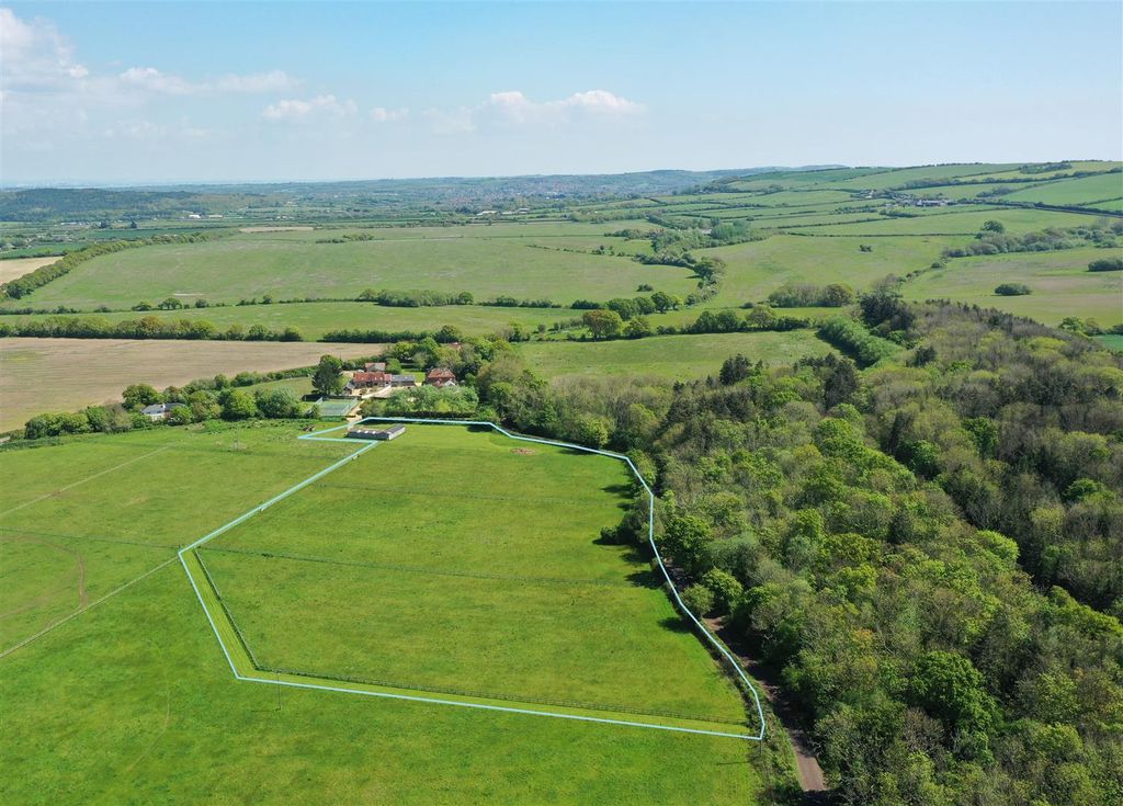 Property photo 2 of 10 Dji_0570.Jpg