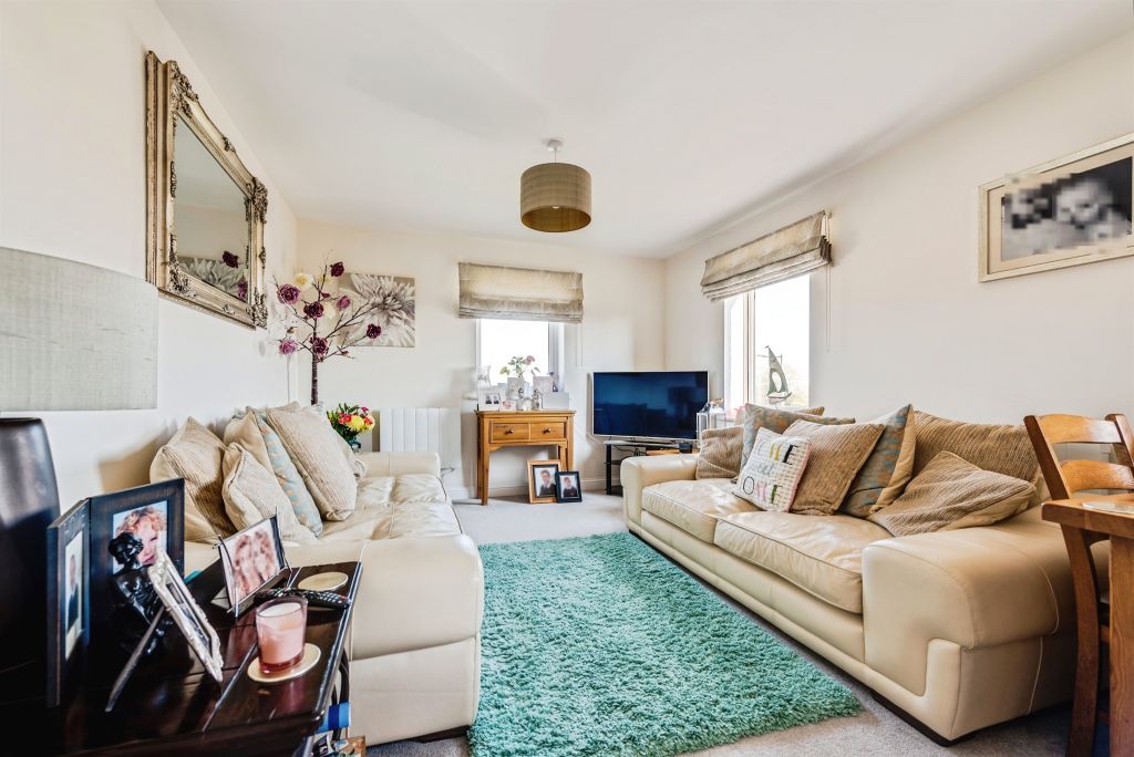 Additional image 12 of 2 bed flat for saleGuild Close, Witney OX28