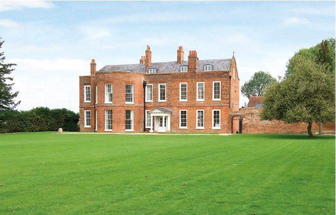 Property photo 1 of 24 Orford Hall