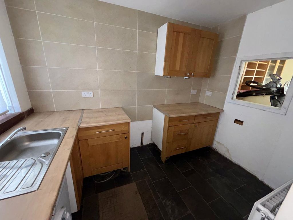 Property photo 3 of 9 Picture No. 04