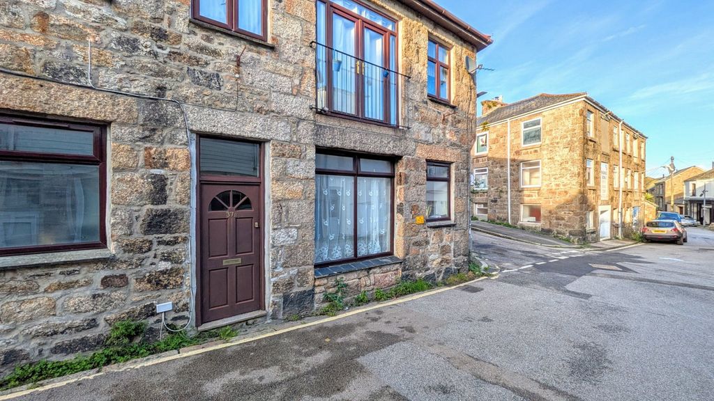 Property photo 1 of 5