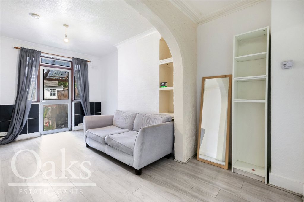 Property photo 3 of 8 Picture No. 03