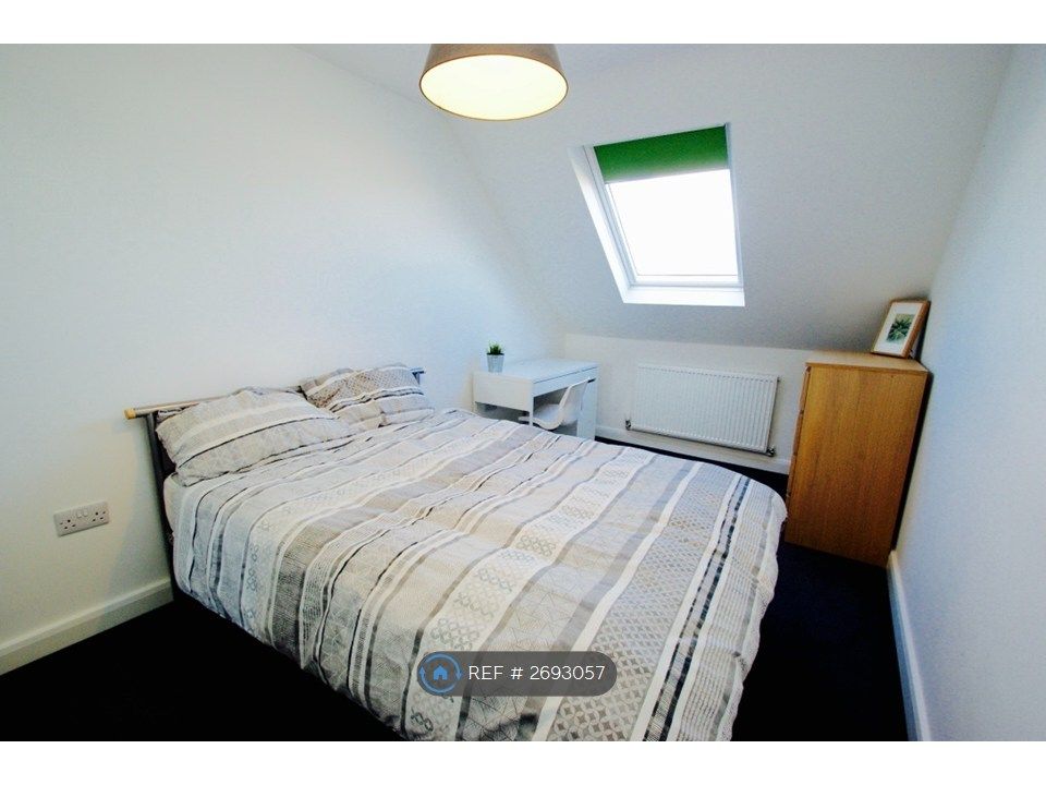 Property photo 1 of 2