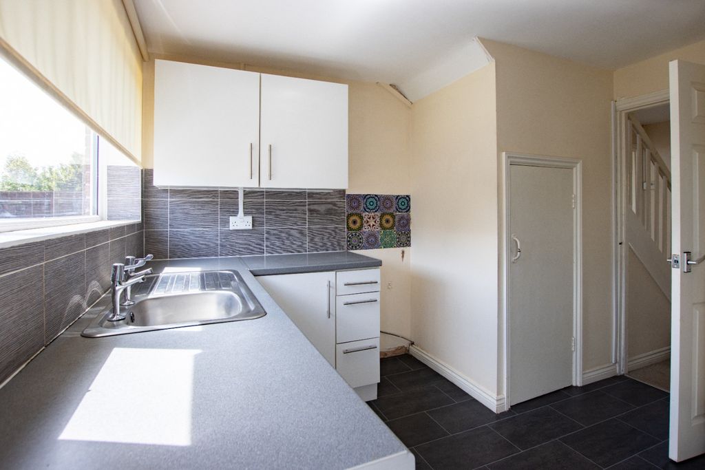 Property photo 2 of 21 5187492