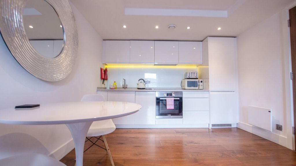 Property photo 1 of 10 CC 4