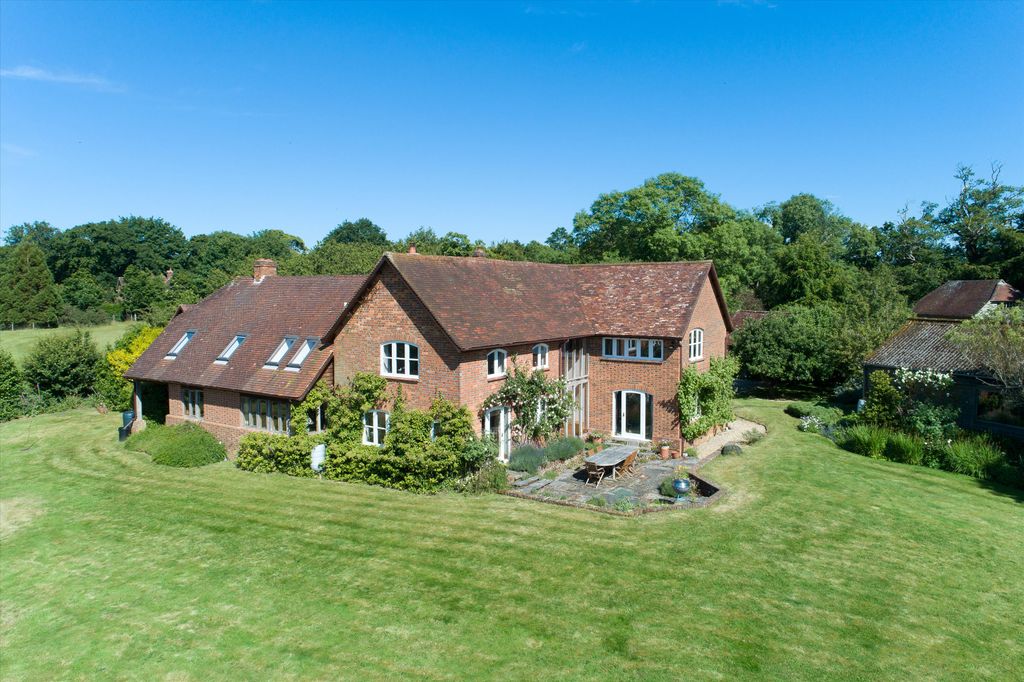 Property photo 2 of 20 Image