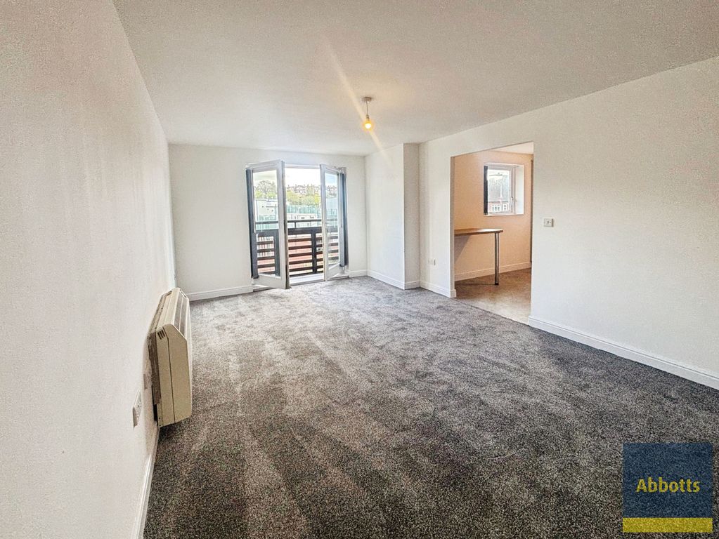 Property photo 3 of 6