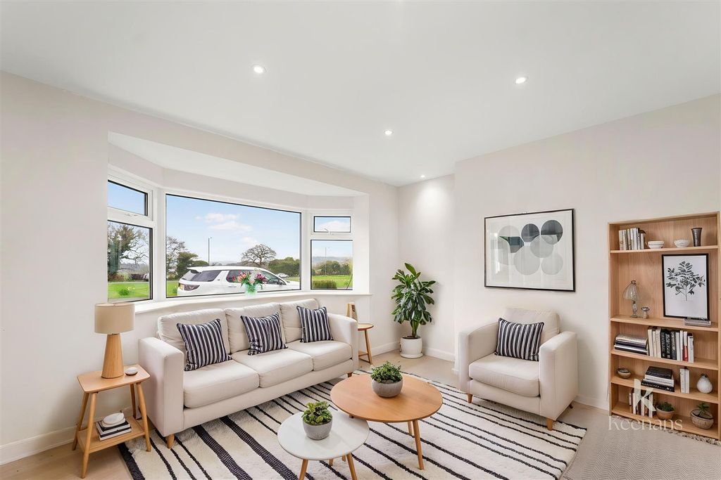 Property photo 3 of 48 Dsc05890 - Living Room - Scandinavian - 0.Jpg