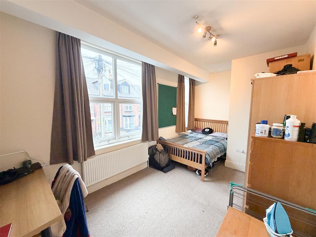 Property photo 2 of 9 Img_1377 2.Jpg