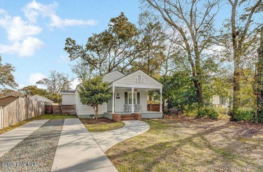 Property photo 1 of 27