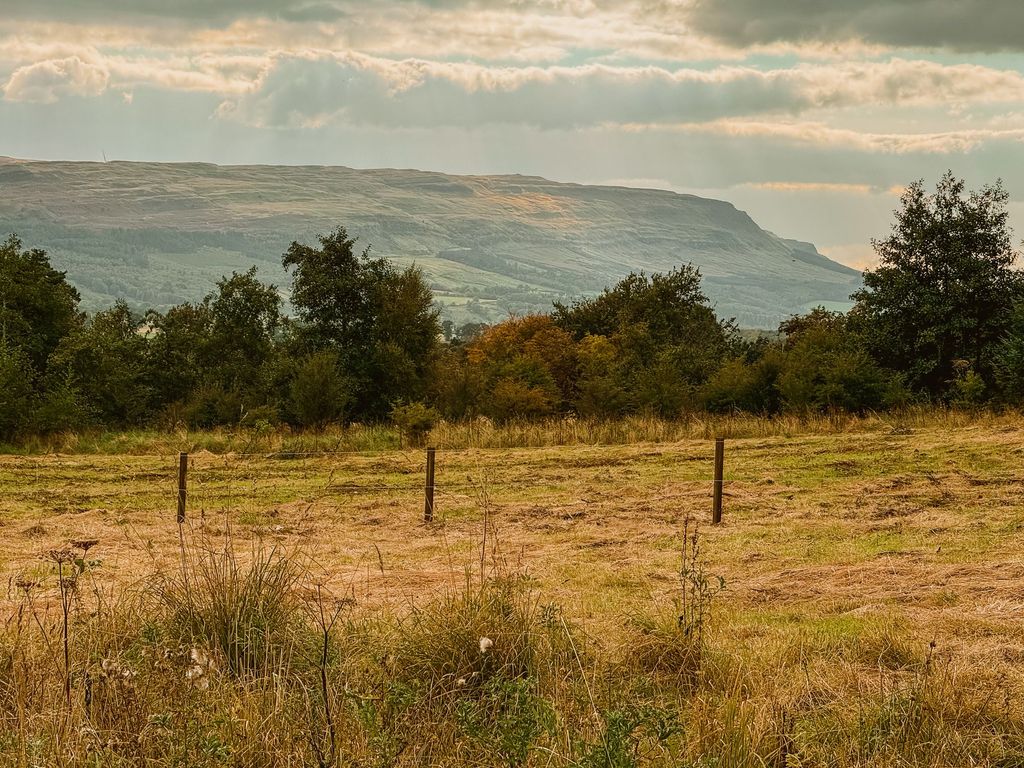 Property photo 2 of 4