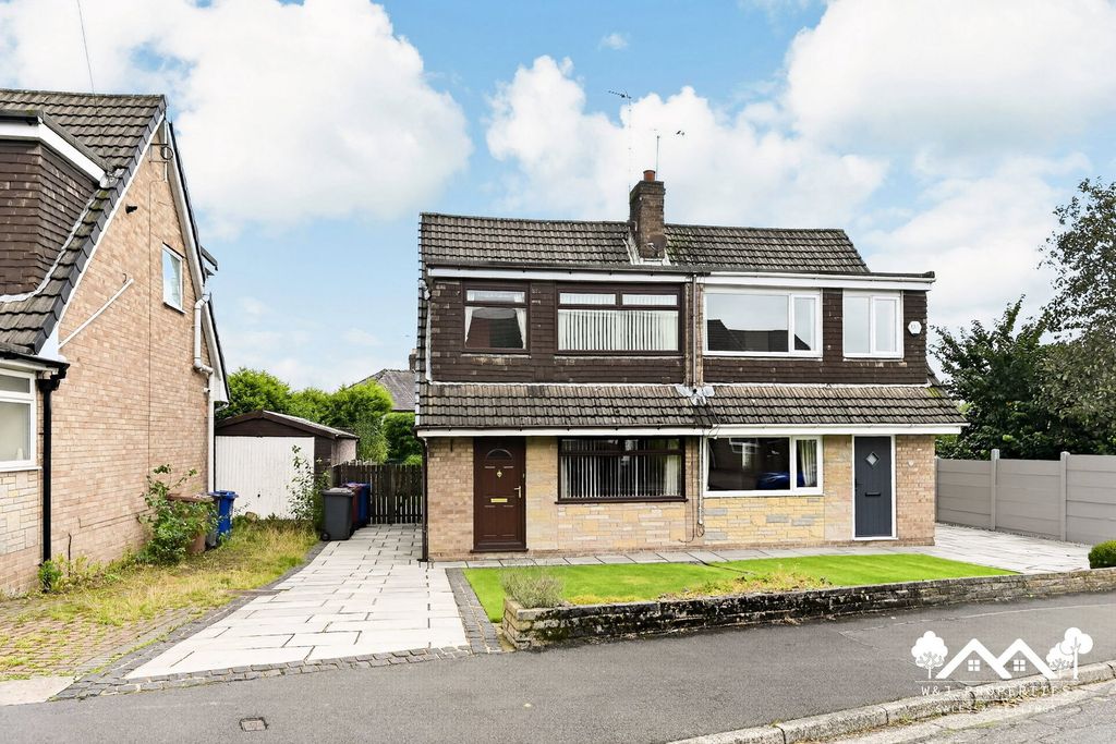 Property photo 1 of 31