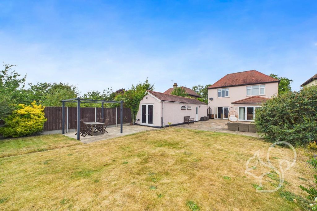 Property photo 2 of 43 Cam01659G0-Pr0499-Still037.Jpg