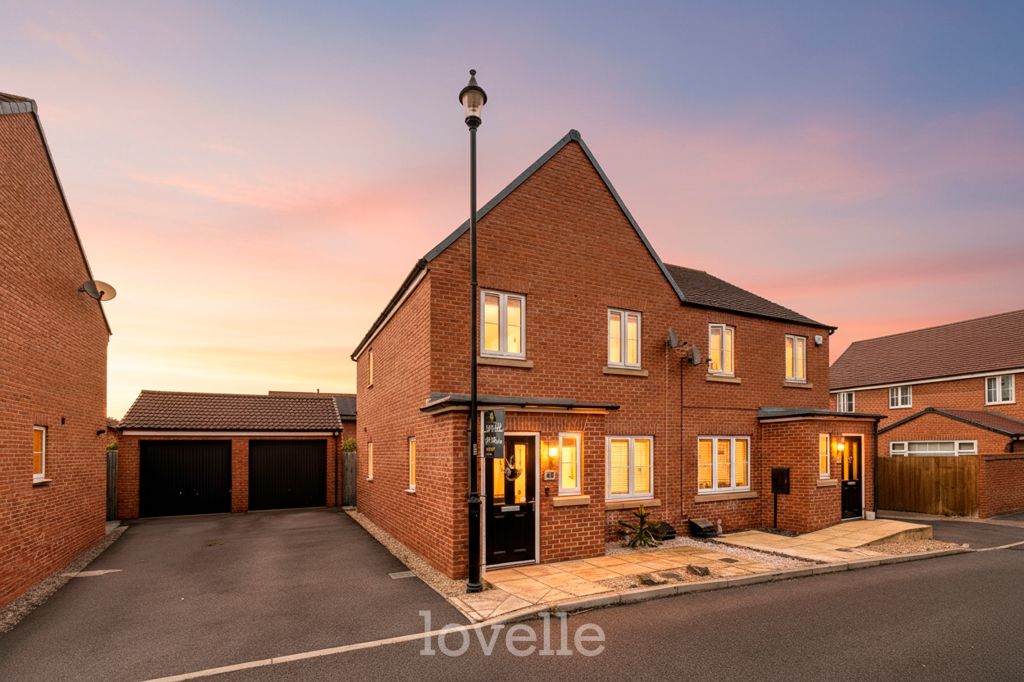 Property photo 1 of 28