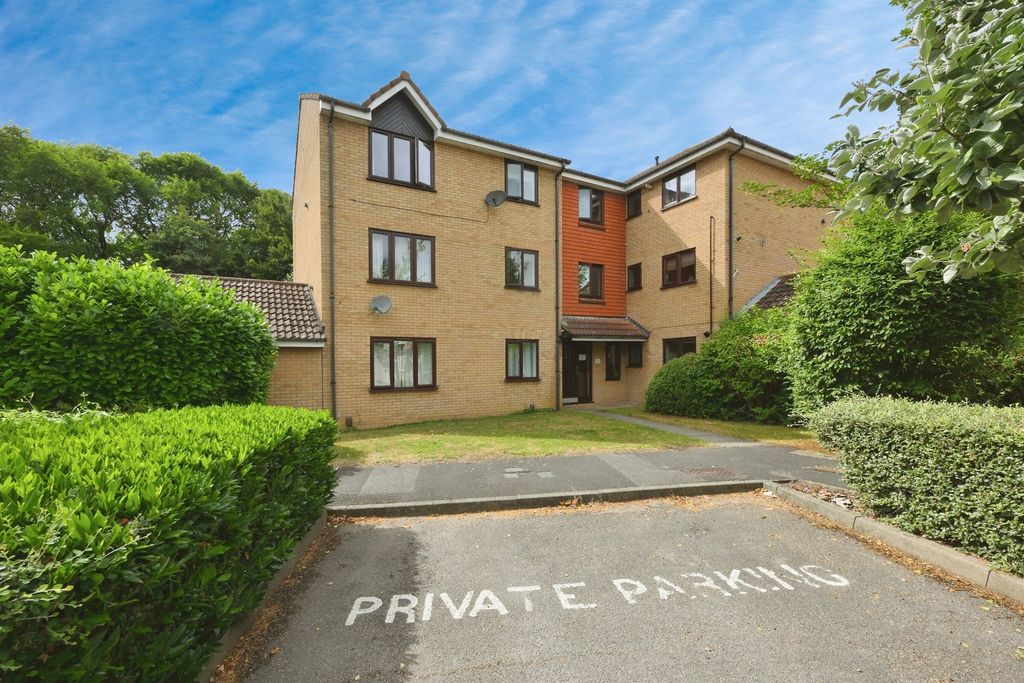 Property photo 1 of 10