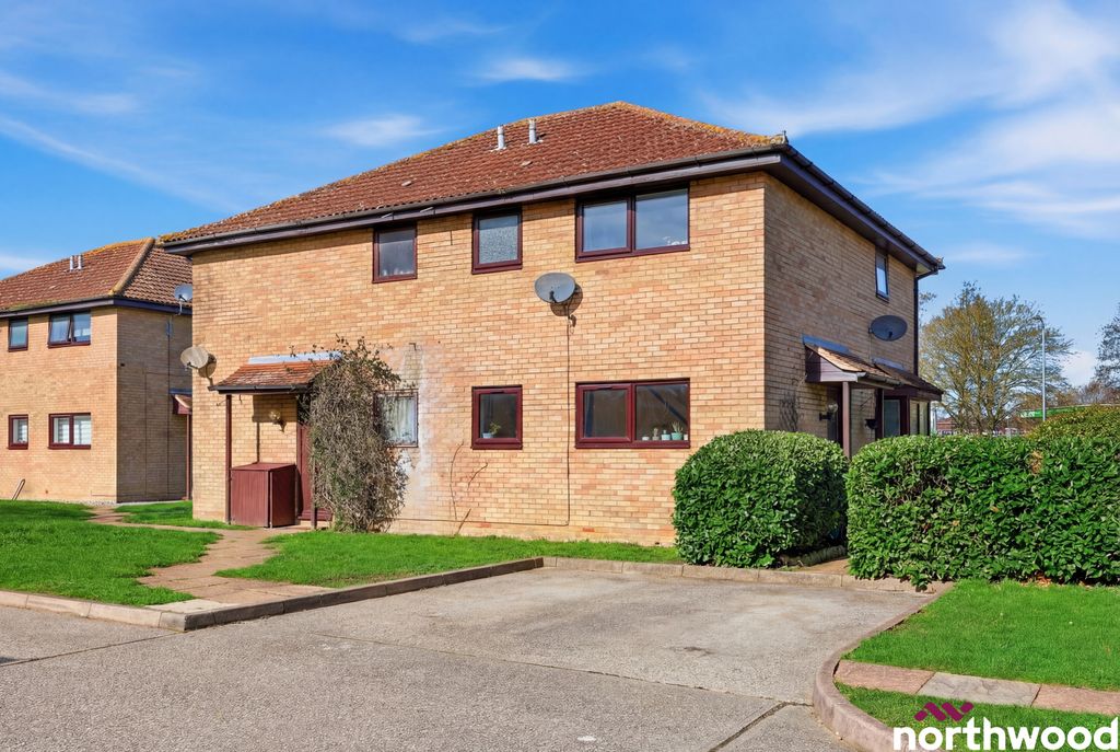 Property photo 1 of 12