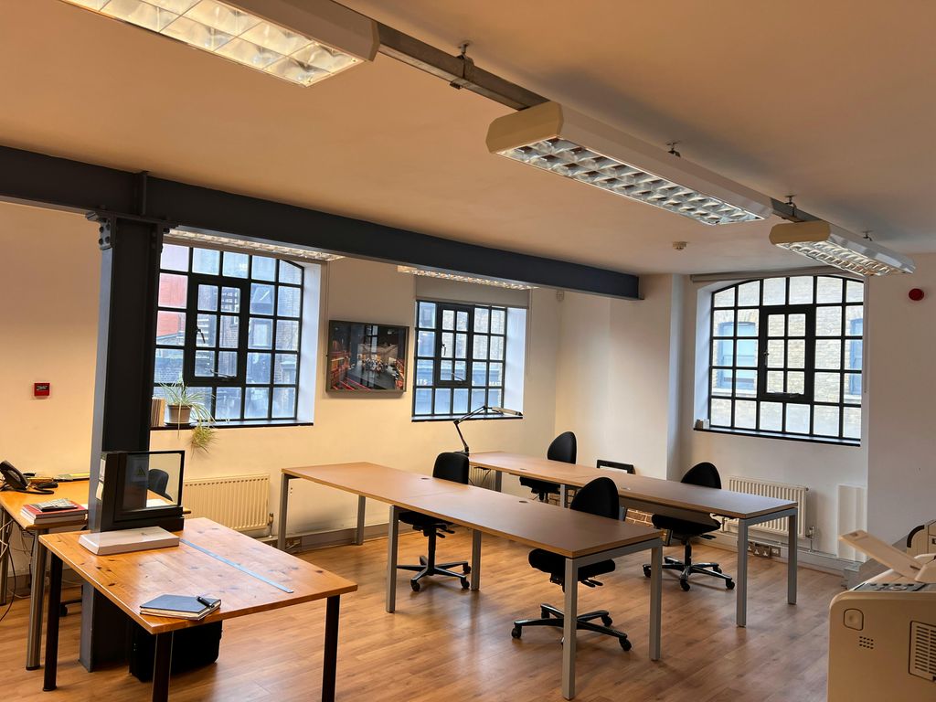 Property photo 2 of 4 20241118_133248996_Ios.Jpg