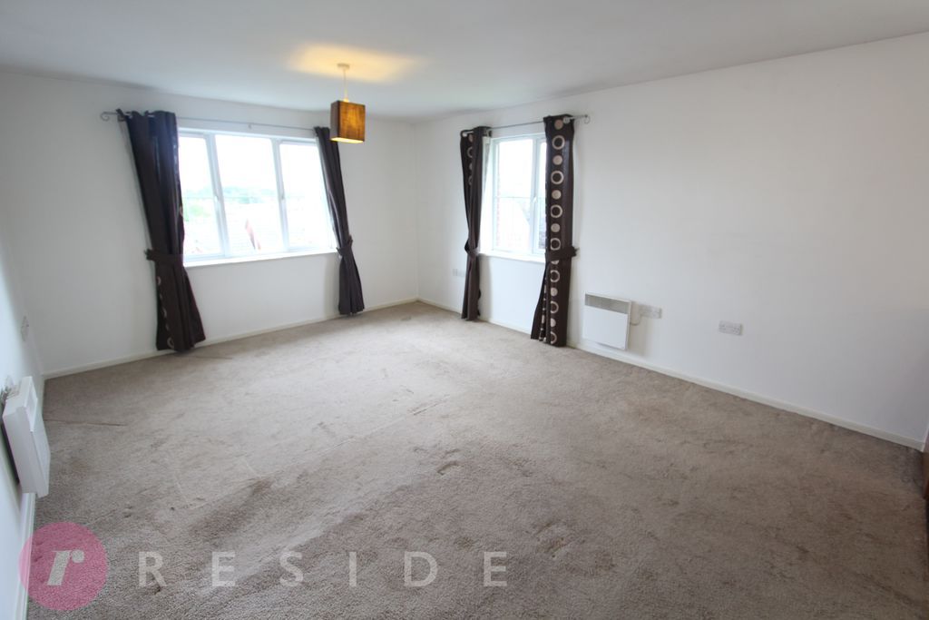 2 bed flat for saleSydney Barnes Close, Castleton, Rochdale OL11 photo 5