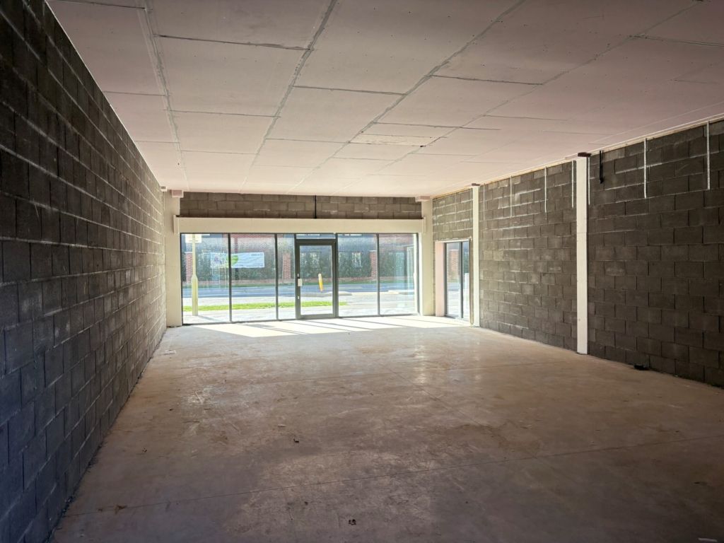 Property photo 3 of 8