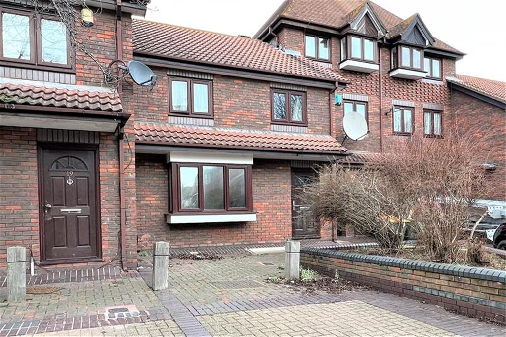 Property photo 1 of 11 (Main)