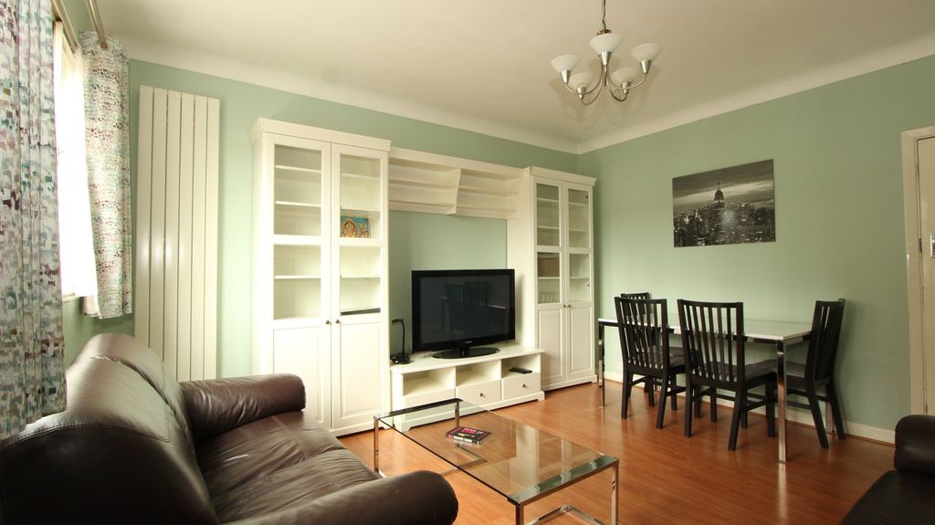 Property photo 2 of 7