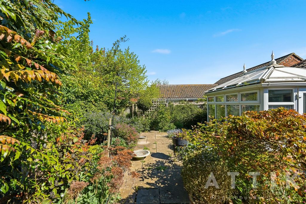 Additional image 19 of 2 bed detached bungalow for saleOld Brewery Yard, Halesworth IP19