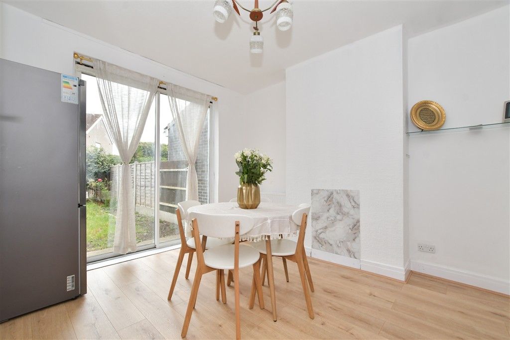 Property photo 2 of 13 Dining Area