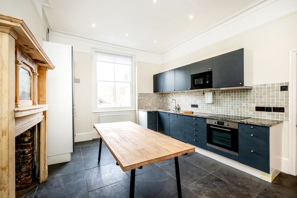 Property photo 2 of 15 Picture No. 34