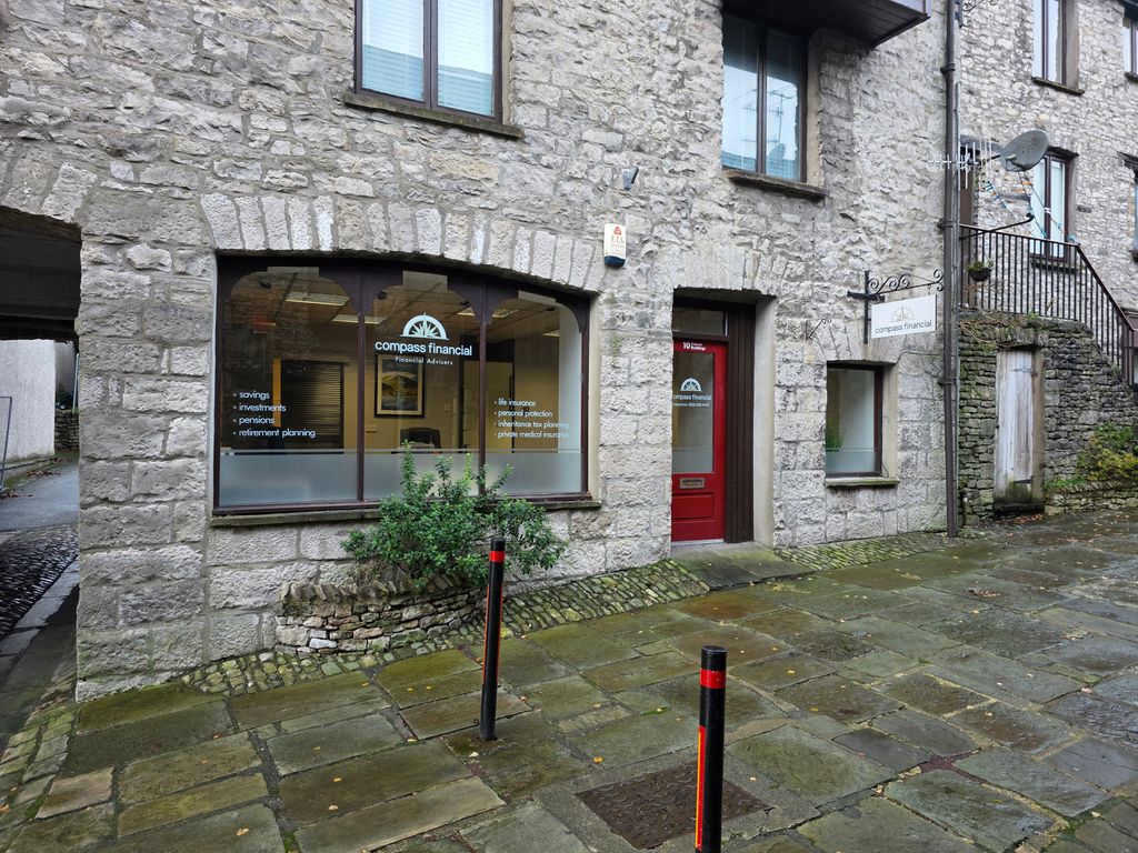 Property photo 2 of 7