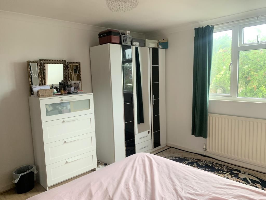 Property photo 3 of 15 Bedroom