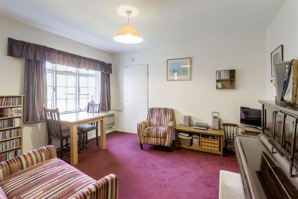 Property photo 2 of 15 No 5 - Living Room