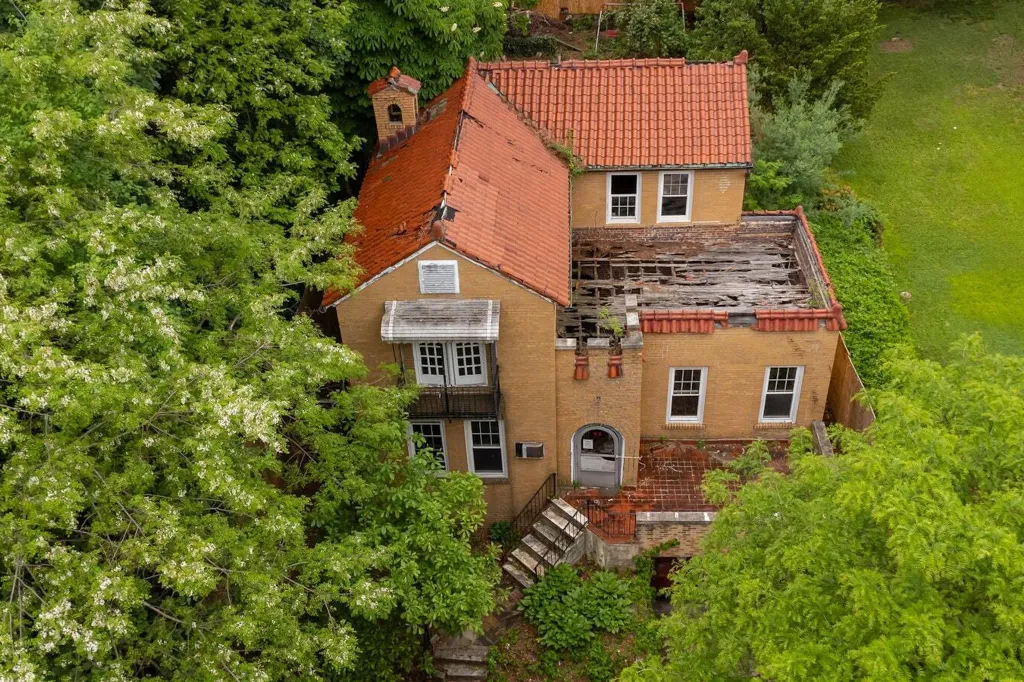 Property photo 3 of 8 <Alttext/>