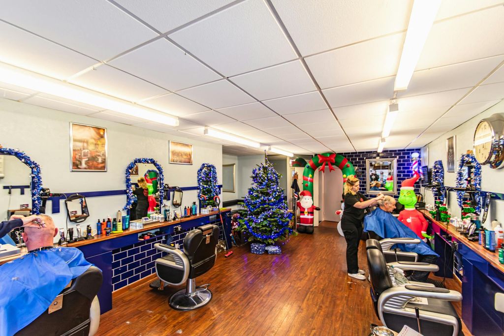 Property photo 3 of 7 3.Jpg