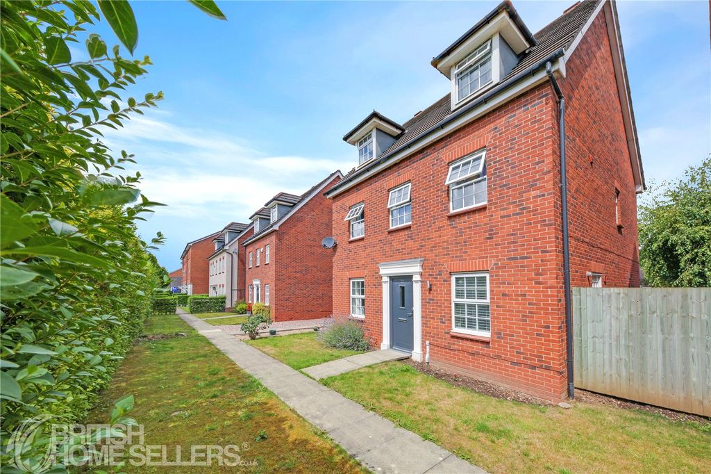 Property photo 1 of 18 Picture No. 11