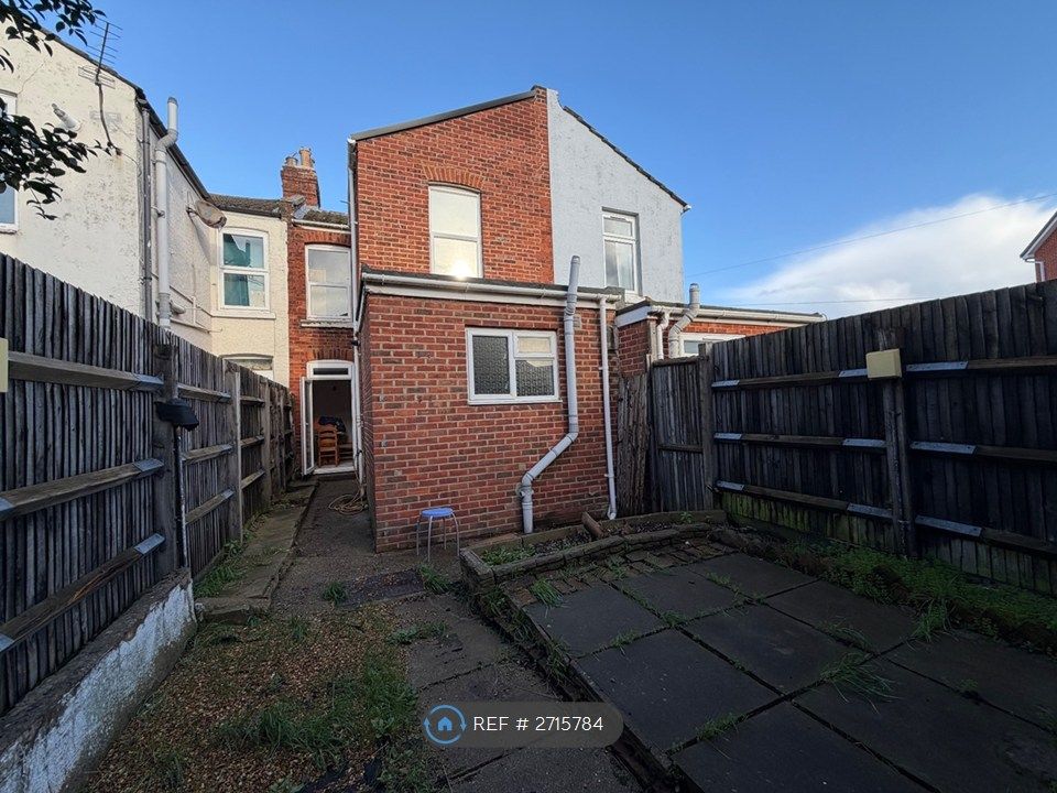 Property photo 3 of 4