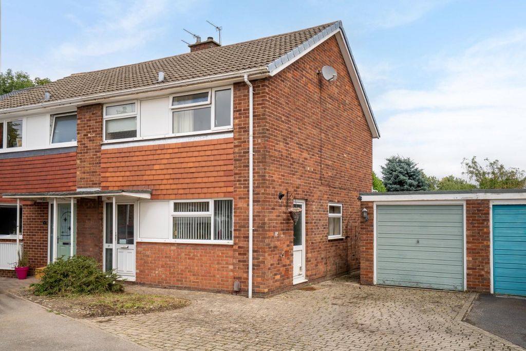 Property photo 1 of 13 Tp-14.Jpg