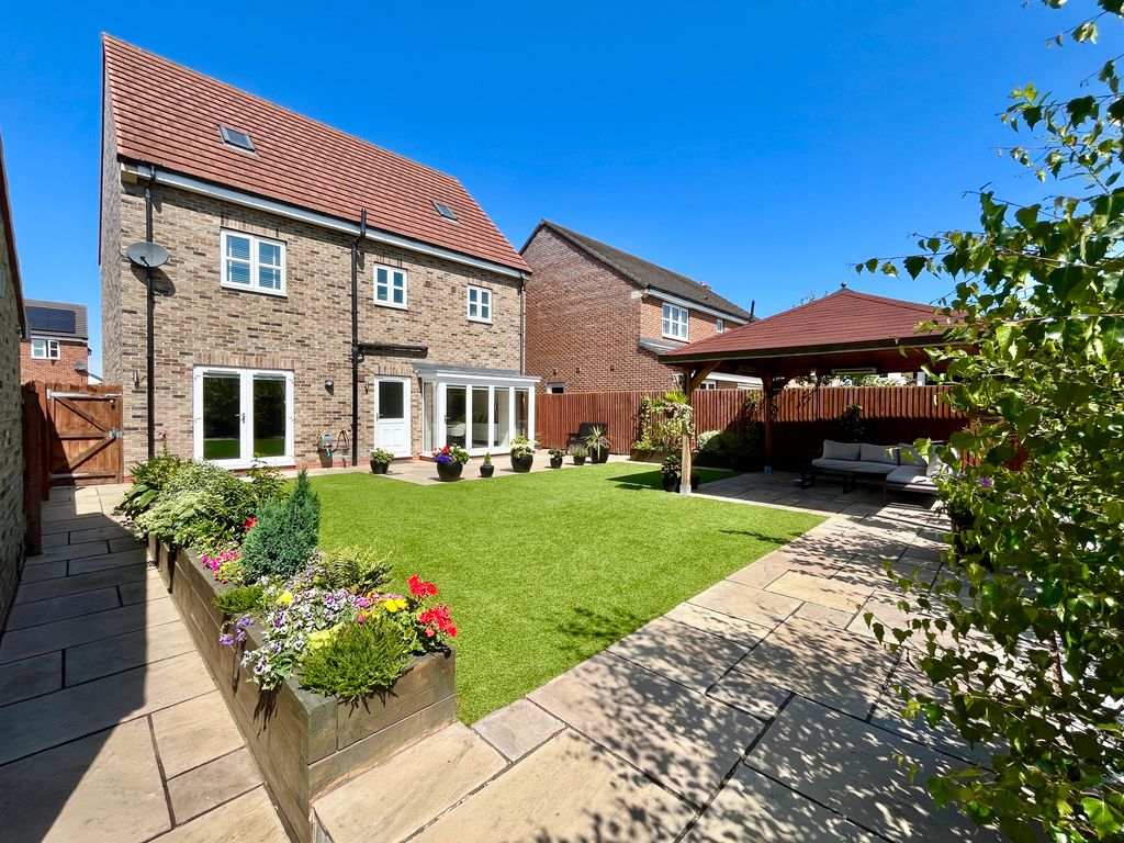 Property photo 2 of 42 38