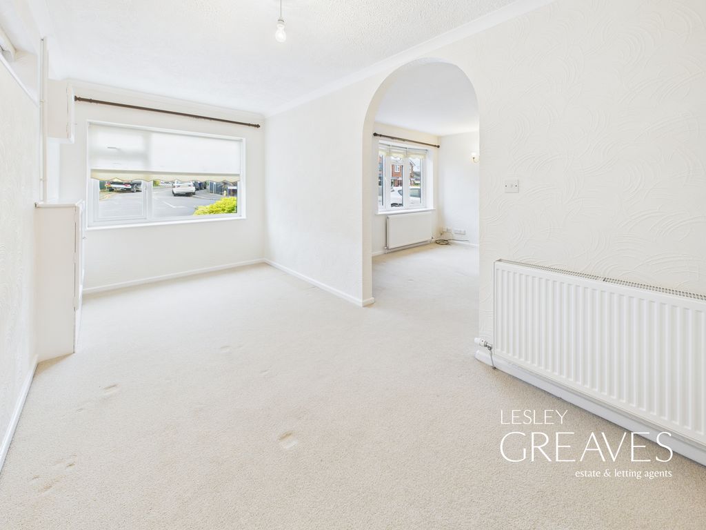 Property photo 3 of 13 Dining Room