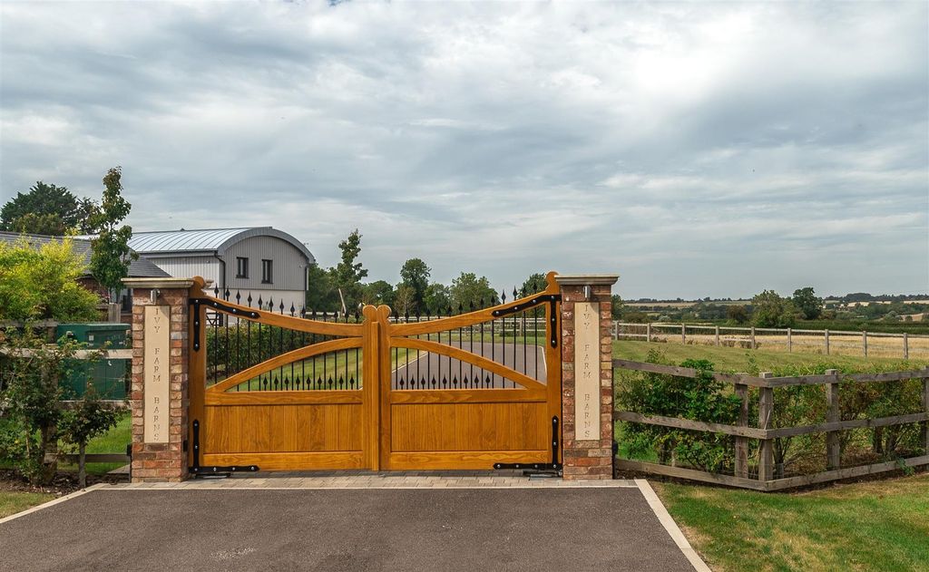 Property photo 1 of 10 1.Jpg