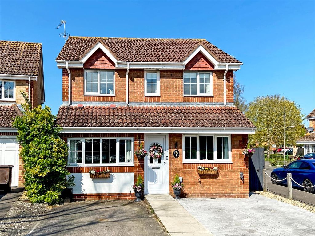 Property photo 1 of 17 9Uzj1D8Je0Iprwuwxix4Ba.Jpg