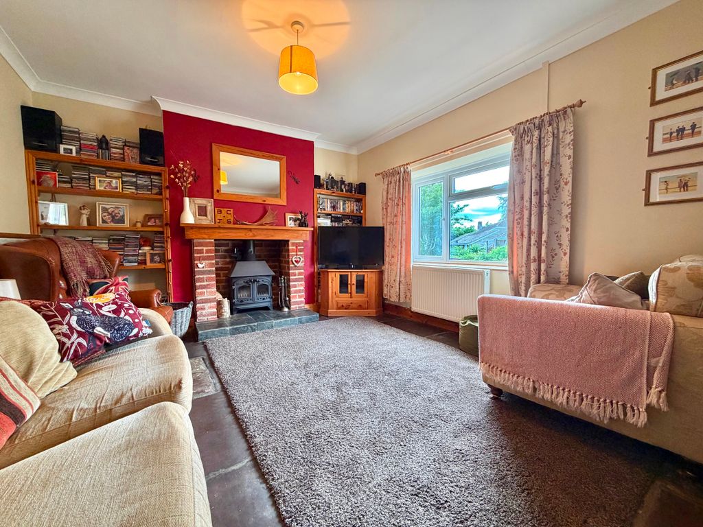 Property photo 3 of 22