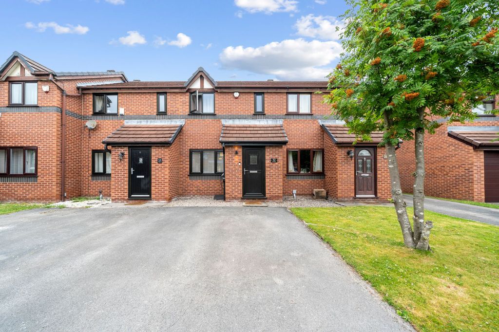 Property photo 1 of 16