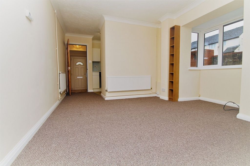 Property photo 2 of 7 Photo 7