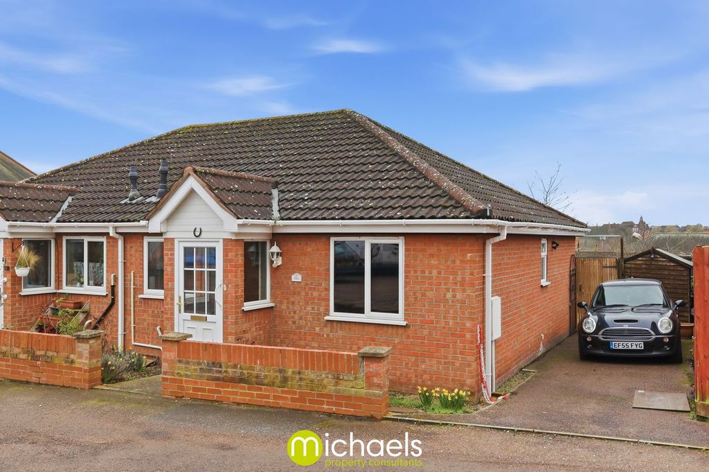 Property photo 2 of 14